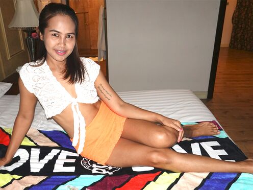 Thai STEPMOM wifey gives her white hubby a foot massage & sex