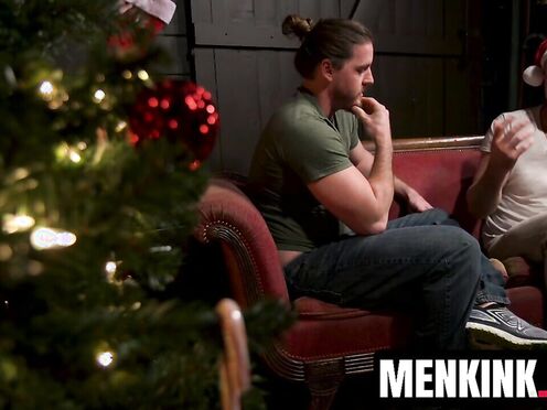 Pierce Paris edges & fucks Kip Johnson in kinky holiday horror