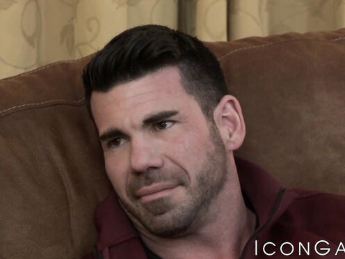 Straight Tobias visits Troy Accolas bedroom & fills his tight hole