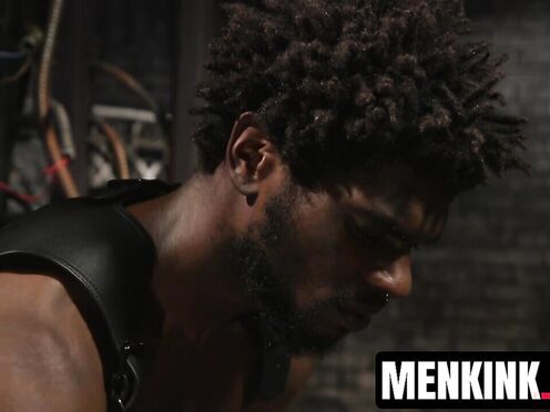 Jeremy Spreadums bound & tightened by officer Devin Trezs big cock