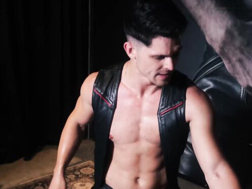 Chained Quin Quire Gives Rough Bareback