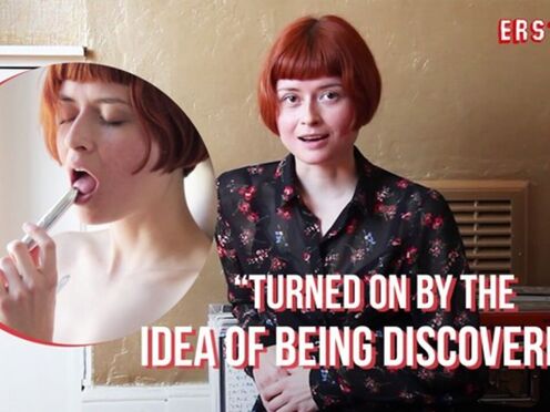 Ersties - Charming Ginger Enne Puts a Finger Inside Her Snatch While Masturbating