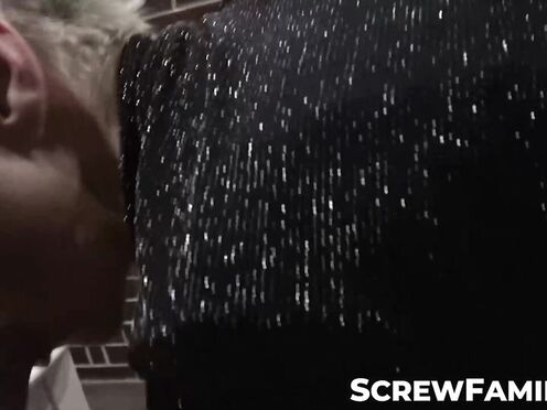 Hot step old woman Belinda Bee & family cum together at a swingers club