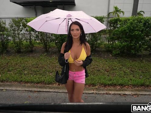 Slutty Alexa Payne fucks for cash from the street