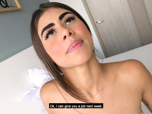 Tiny latin teen does favors during the casting to get the job