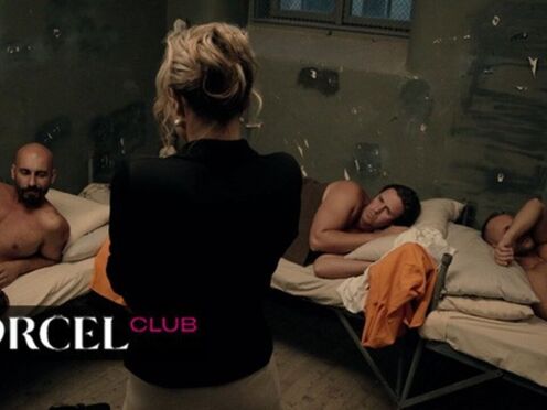 Gangbang in prison with Samantha Jolie