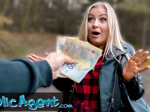 Big Boobed Blonde: Woods Striptease