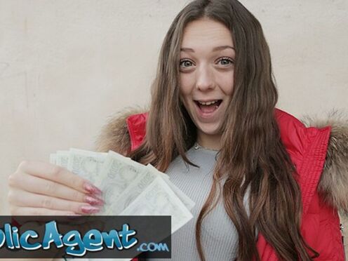 Quick Public Bang Before Boyfriend