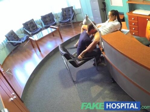 Nurse heals patient's depression with twat cumshot