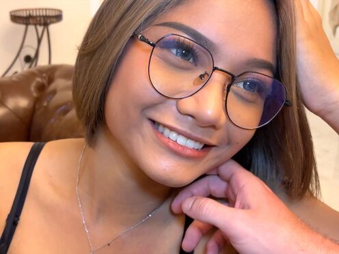 One of the hottest Asian teens I have ever seen she is so charming