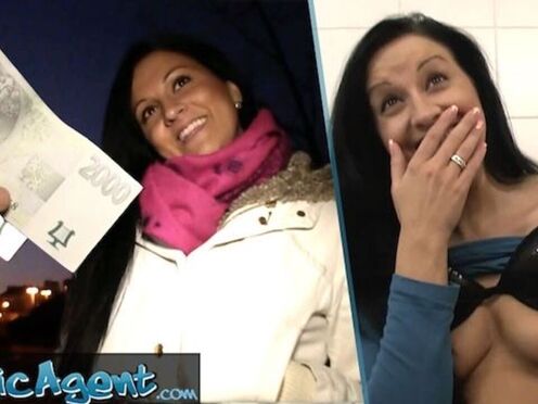 Real Schoolgirl Gets Wet in Doggystyle