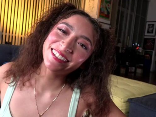 Young Latin Amber Summer Craves Mature Men