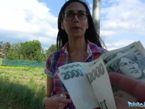 Cash-Induced Twat Bouncing