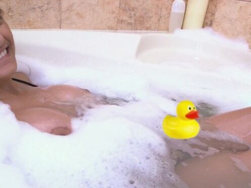 Steamy Soak: Mia Khalifa's Bubble Bath Playtime (Non-Sexual)