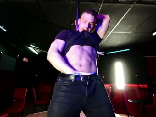 Muscle Man Teases & Strips at Club