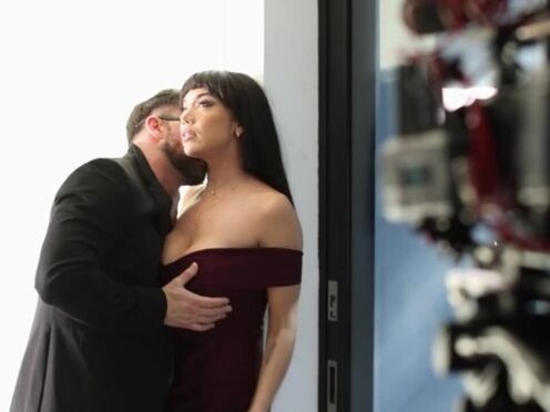 Sensual AI Synthesis: Exclusive Behind The Scenes Peek