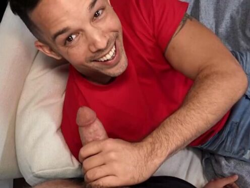 Cash for Butt: Delivery Guy Nic Sahara Gets a Naughty Offer