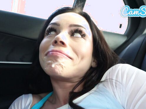 Camsoda - MILF masturbates in car