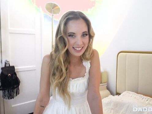 Blonde Chick Millie Morgan Gets An Immediate Muff Treatment