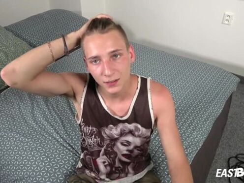 Long huge dick & tight hole from Niko Murray