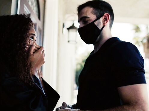 Ebony keeps quiet about her ill hubby