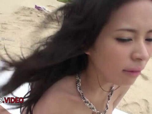 Outdoor Japanese Creampie Delight with Seductive JAV Milf Kyoko Maki
