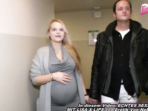 Threesome Fun with a Preggo Blonde & a Slim Teen