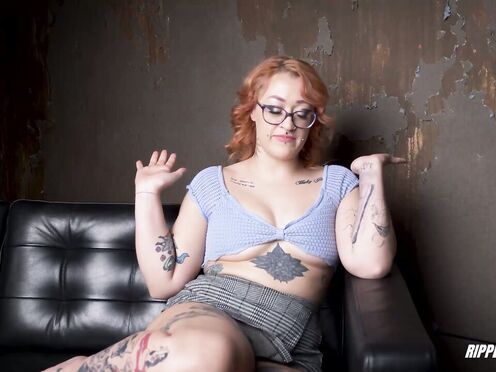 Inked Redhead Hot Girl Spinnin Shae Gets Extreme Pleasure From Bondage