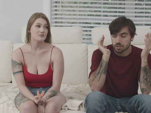 Natural Tittied Stepsis Disturbs Game with Blowjob