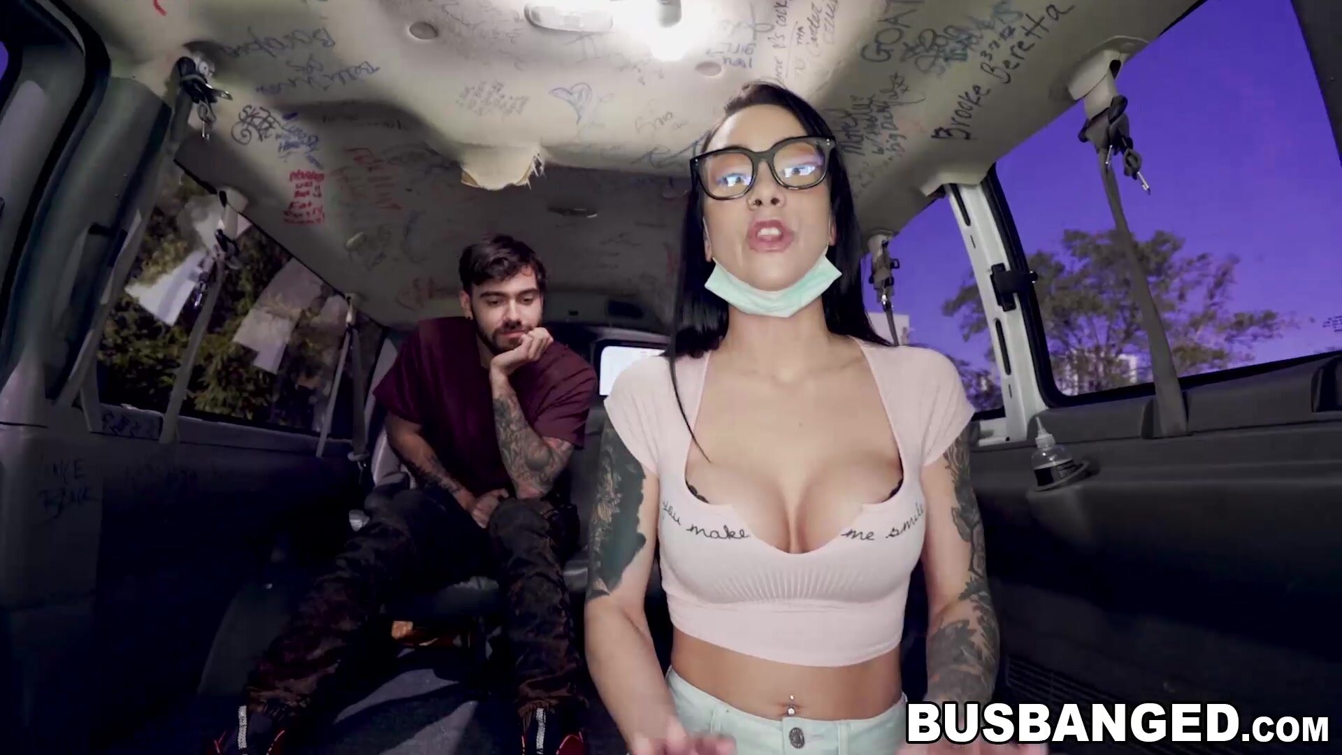 Tatted Sabrina Valentine tricked into BJ and car pic