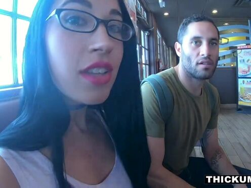 White THICKNESS Splattered w Créme Fraiche