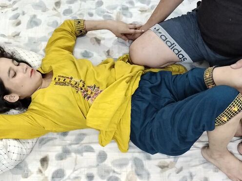 Intimate Sexy Sex Pretty Indian Housewife Cums On Hubby Big Cock