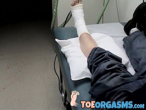 Foot cast placed on twink & his leg before being taken off