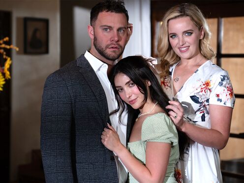 Swapped teen stepdaughter Jane Wilde surprised step dad Seth Gamble