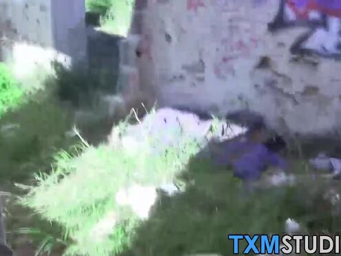 Amateur twink orally pleasures his lustful friends outdoor