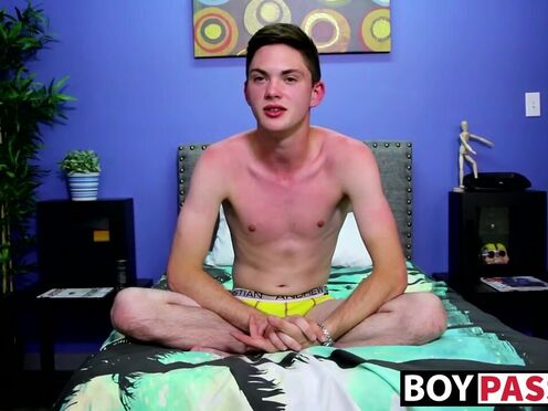 Twink vigorously jerks himself off to a strong orgasm