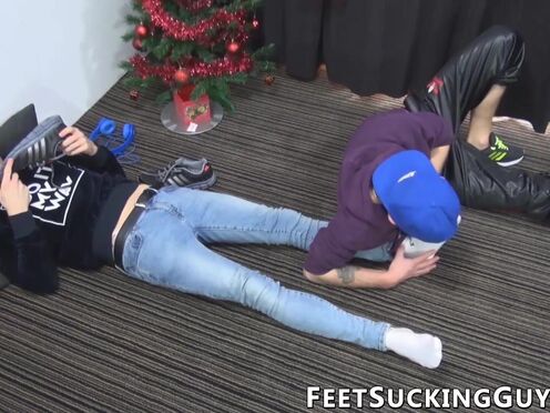 Charming dudes booty gets pounded hard by Santas hung helper