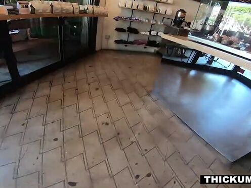 FaceCam follows Latin Luna's SexAdventure!