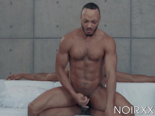 Ebony studs Aaron Reese & Dillon Diaz ass fucking after BJ